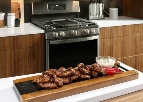 GE Appliances, a Haier company rolled out air fry upgrades during the month of April to the owners of more than 60 smart oven models across CAFÉ, GE Profile and Haier brands. (Photo: GE Appliances, a Haier company)