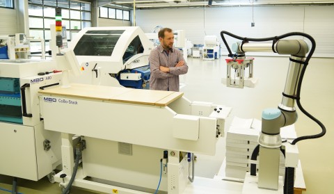 original MBO Postpress Solutions in Germany has integrated the enhanced UR10e cobot from Universal Robots as part of its CoBo-Stack system, providing its customers the ability to handle 25% more payload. (Photo: Business Wire)