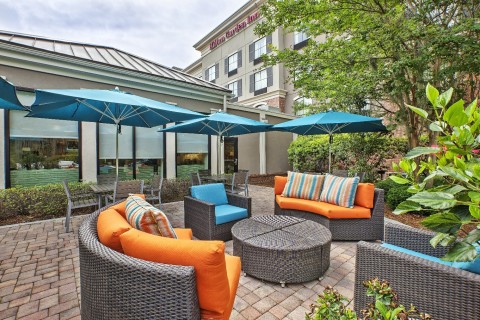 Be at ease in the hotel’s expansive outdoor areas. (Photo: Business Wire)