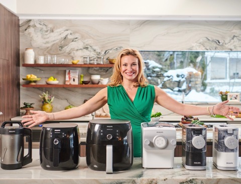 Celebrity Chef Donatella Arpaia Partnership with Philips Domestic Appliances North America (Photo: Business Wire)