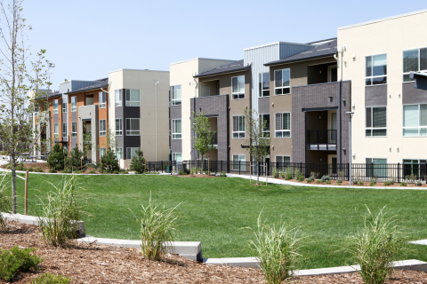 Parq at Iliff Station Apartments, Aurora, Colorado. (Photo: Business Wire)