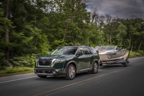 The all-new 2022 Nissan Pathfinder will arrive at Nissan dealerships later this month with a starting MSRP of $33,410. (Photo: Business Wire)