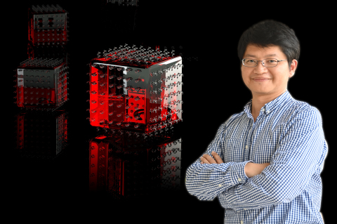Professor Hao-Wu Lin of the Department of Materials Science and Engineering at NTHU has played a key role in developing the world's brightest quantum emitters at room temperature. (Photo: National Tsing Hua University)