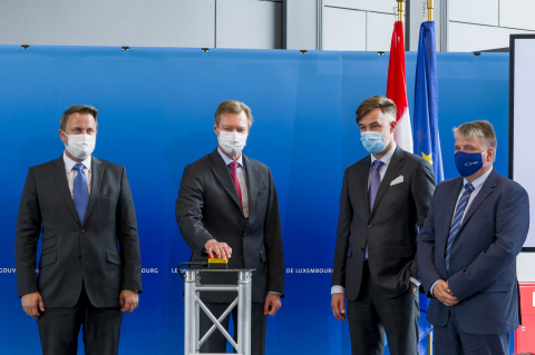Minister of State Xavier Bettel; His Royal Highness Henri, Grand Duke of Luxembourg; Minister of the Economy Franz Fayot; EuroHPC Joint Undertaking Executive Director Anders Jensen (Photo: Business Wire)