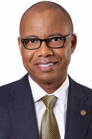Kenneth Kelly, chairman and CEO of First Independence Bank (Photo: Business Wire)