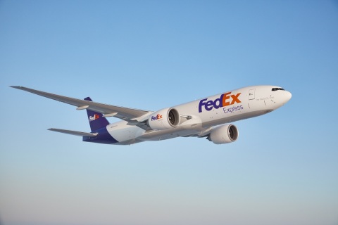 FedEx Delivers 1.35 Million COVID-19 Vaccine Doses to Mexico Shipment marks the first delivery of COVID-19 vaccines from the U.S. to Mexico by FedEx for Direct Relief. (Photo: Business Wire)