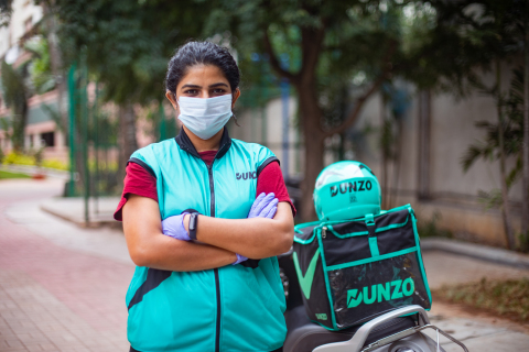 Dunzo Delivery Partner in Bangalore (Photo: Business Wire)