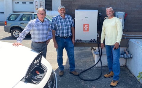 Brent Alderfer, CEO and Founder of Electric Frog Company; Michael Emond, Superintendent of the Burrillville Wastewater Treatment Facility; and Wallace Ridgeway, Director of Asset Deployment for Fermata Energy at the delivery of the Electric Vehicle. (Photo: Business Wire)