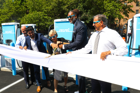 Revel's ribbon cutting ceremony to celebrate the opening of its first electric vehicle (EV) fast charging Superhub in Brooklyn. (Photo: Business Wire)