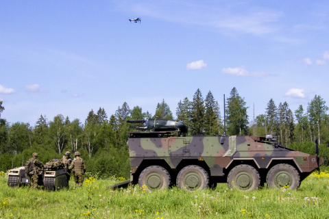 The consortium behind iMUGS, a 32,6 MEUR project with the aim of developing the European standard unmanned ground system (UGS), demonstrated the results of the first phase of the project – deploying unmanned systems to the battlefield and teaming them with manned units and vehicles. The demonstration was spearheaded by the coordinator of the consortium, Europe’s leading developer of robotics and autonomous systems Milrem Robotics. Altogether two scenarios were played out in cooperation with the Estonian Defence Forces. (Photo: Business Wire)