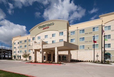 The Courtyard by Marriott Dallas Plano/Richardson (Photo: Business Wire)