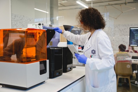 original LabGenius Announces Research Collaboration With Ablynx, a Sanofi Company (Photo: Business Wire)