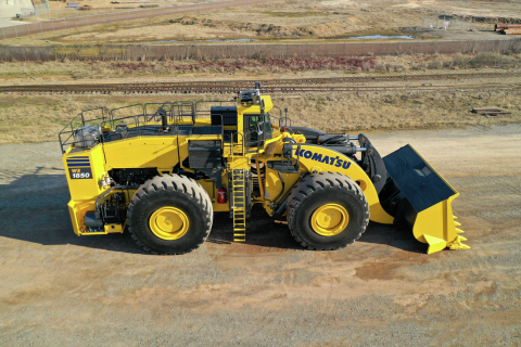 Komatsu's new WE1850 Gen 3 surface wheel loader with proven switched reluctance hybrid drive technology is pictured at its manufacturing facility in Longview, Texas. The company plans to have the machine on display at its booth at MINExpo 2021 on Sept. 13-15 in Las Vegas. (Photo: Business Wire)