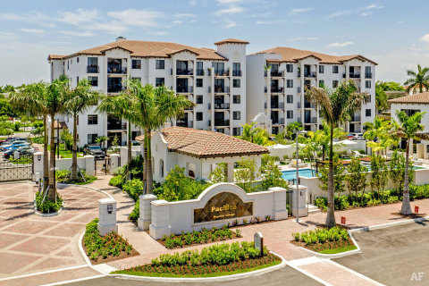 Pacifica, a 324-unit apartment complex near West Palm Beach (Photo: Business Wire)