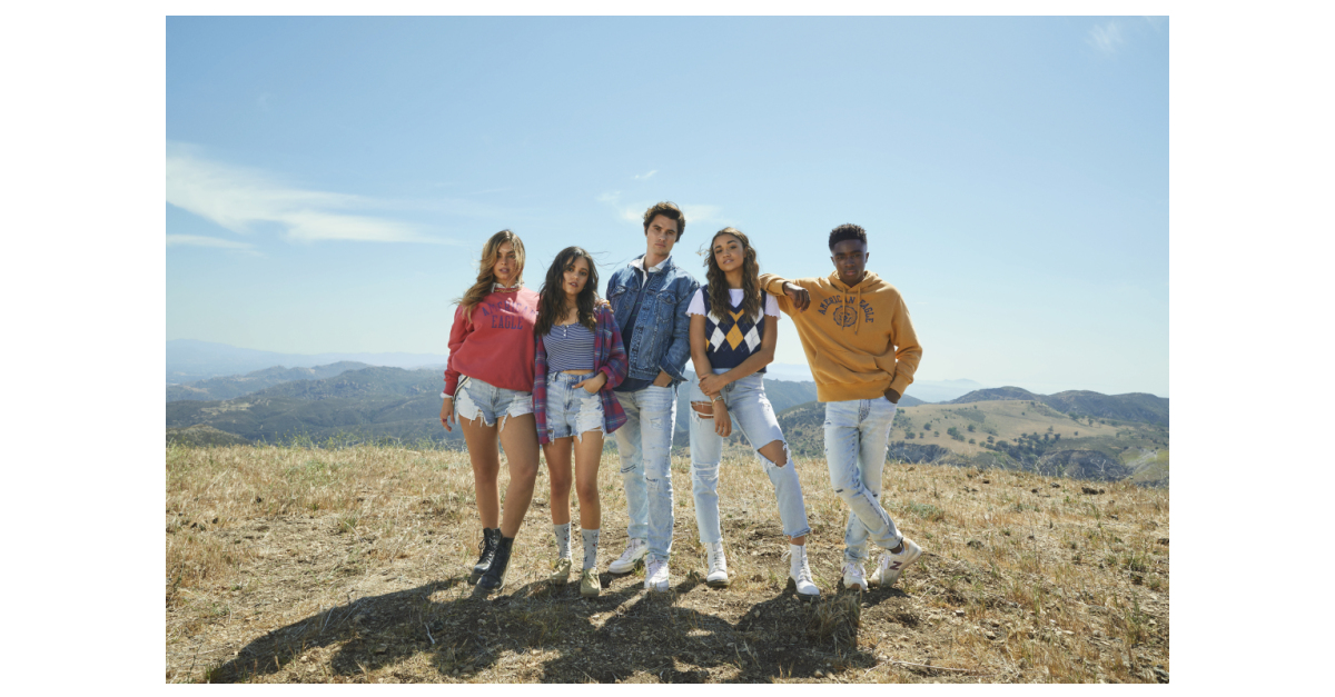 American Eagle Unveils 'Future Together. Jeans Forever' Celebrating the  Timelessness of Jeans, Optimism and Togetherness