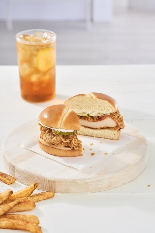 Pillowed between a toasted and buttered bakery bun is a juicy, marinated chicken breast, hand-breaded with a crispy buttermilk coating and dusted with a secret mix of bold spices. Accompanying the chicken is a layer of creamy, zesty mayonnaise affixed with thick-cut dill pickles. (Photo: Bojangles)