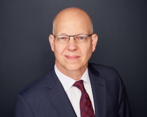 thumbnail Dr Ray O. Johnson, Chief Executive Officer, Technology Innovation Institute (Photo: AETOSWire)