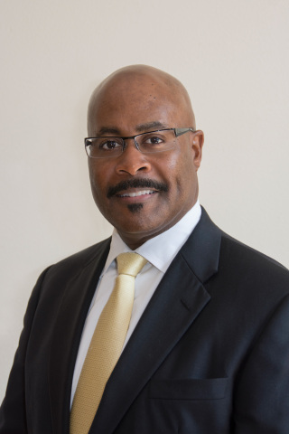 original Robert J. Powell (Photo: Business Wire)