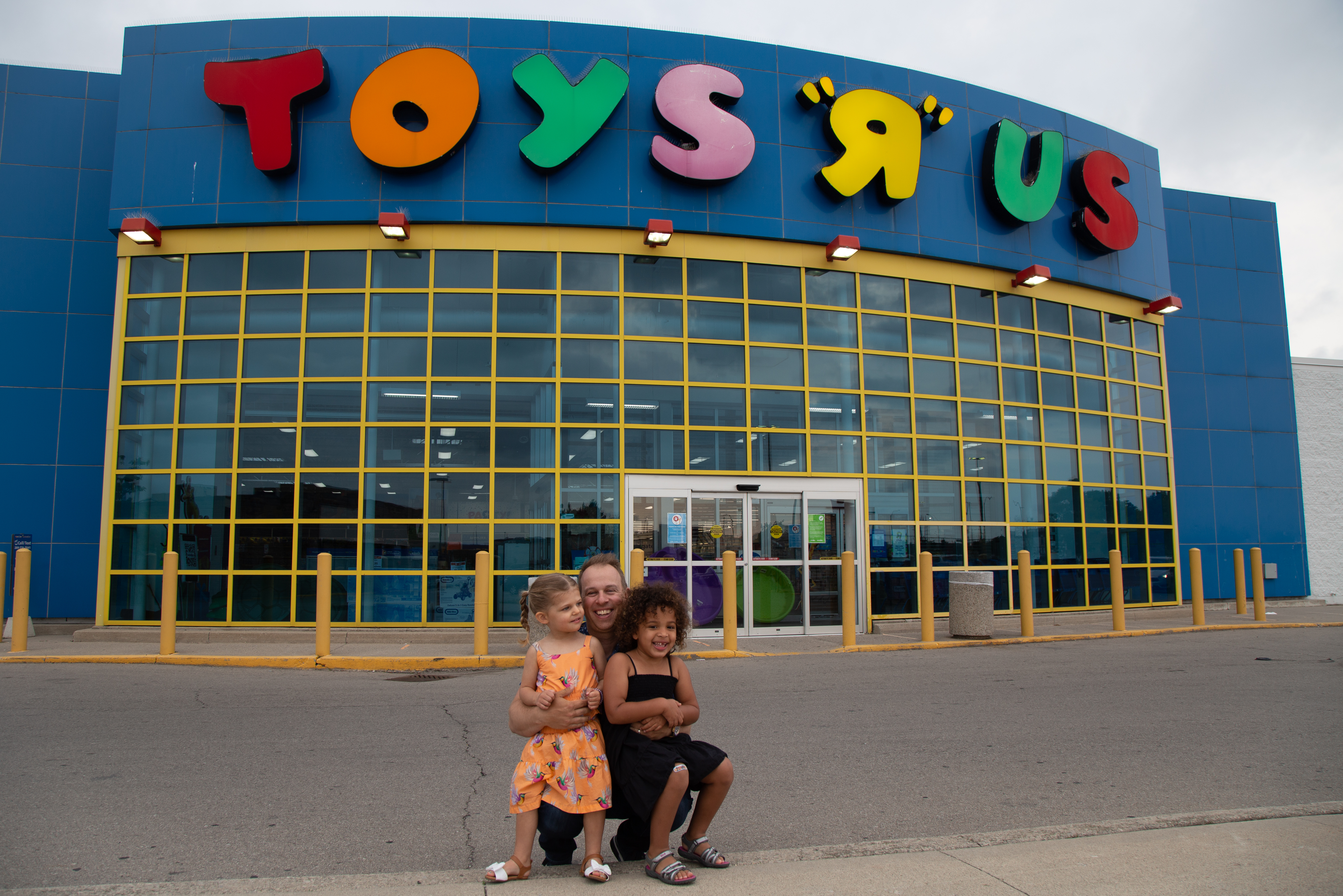 Putman Investments to Purchase Toys'R'Us and Babies'R'Us Canada