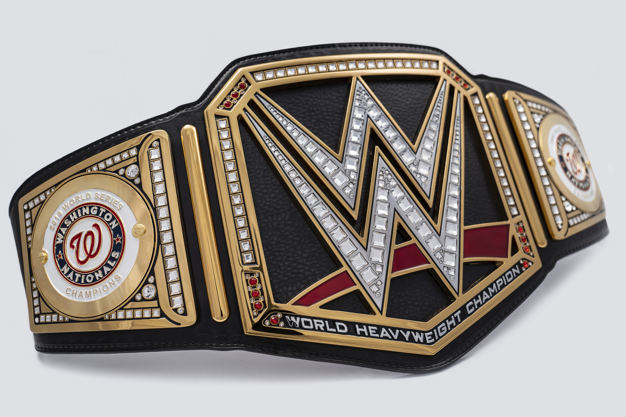 new world heavyweight championship belt design
