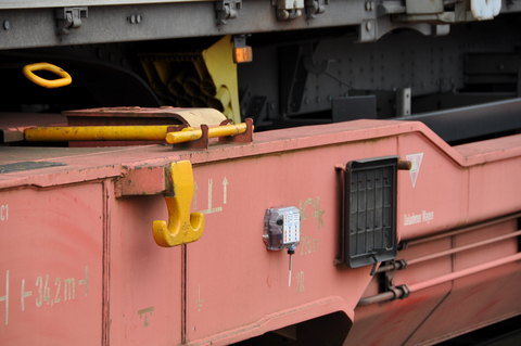 original A field test of Nexxiot's wireless Kingpin Monitor sensor takes place in Hamburg in June. Photo credit: VTG AG.