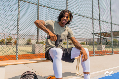 thumbnail Ja Morant with Hypervolt 2 Pro (Photo: Business Wire)