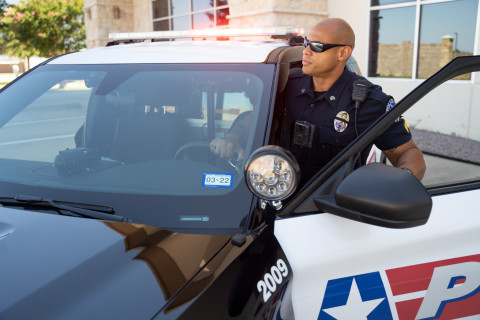The M500, Motorola Solutions' AI-enabled in-car video system for law enforcement, introduces advanced analytics to drive operational efficiency, safety and transparency for law enforcement and citizens. (Photo: Business Wire)