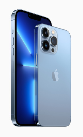 iPhone 13 Pro and iPhone 13 Pro Max, the most pro iPhone lineup ever, introduce all-new camera hardware, an intelligent display with ProMotion, the best graphics performance ever on iPhone, and amazing battery life. (Photo: Business Wire)