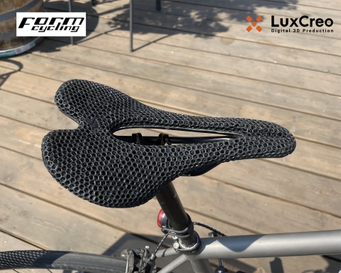 Form Cycling and LuxCreo partner to bring new saddle innovation and supply chain to cycling with additive manufacturing. Feel greater cushioning and comfort for all terrain with Form Cycling’s proprietary saddle contour and generatively designed 3D printed lattice structures. (Photo: Business Wire)