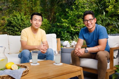 Co-founders of direct-to-consumer home brand Outer, Jiake Liu (left) and Terry Lin (right). (Photo: Business Wire)