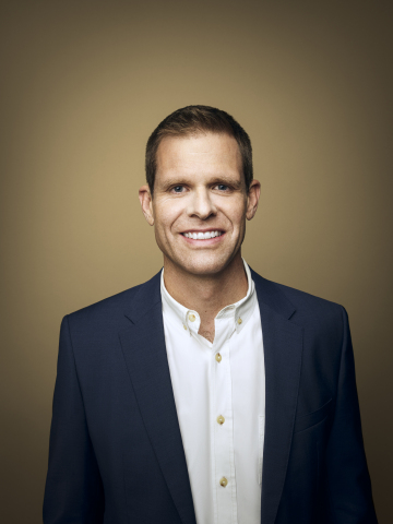 Chewy Appoints Mark Eamer as Chief Marketing Officer (Photo: Business Wire)