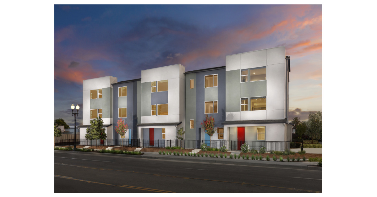 KB Home Announces the Grand Opening of Townhomes at Lacy Crossing, a