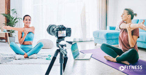 Remote instructor streams live club-branded class to on-the-go club member using FitnessOnDemand live streaming platform (Photo: Business Wire)