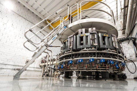 Program attendees were also able to view one of two first-in-kind IBA electron accelerators. Two accelerators housed in specially built “vaults’’ along with electron beam lines, target handling systems and a sophisticated helium cooling system are all contained in the recently completed Accelerator Production facility on NorthStar’s corporate campus in Beloit, Wis. (Photo: Business Wire)