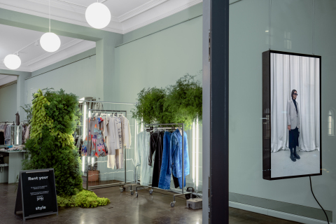H&M Mitte Garten x SPIN by lablaco launching the first blockchain-based IoT rental service (Photo: Business Wire)