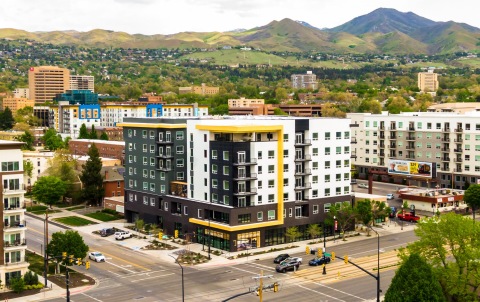 Quattro - a 95-unit boutique apartment community in Downtown Salt Lake City, UT (Photo: Business Wire)
