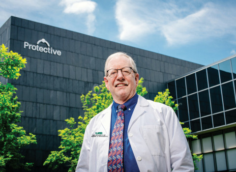 Stephen N. Austadt, Ph.D. has been named as the inaugural Protective Life Endowed Chair in Health Aging Research at UAB. (Photo: Business Wire)