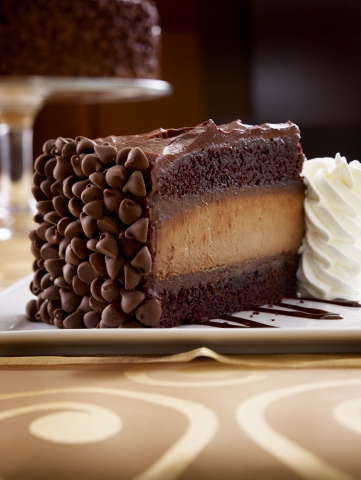 HERSHEY’S® Chocolate Bar Cheesecake (Photo: Business Wire)