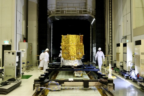 ispace’s lunar lander during environmental testing (Source: ispace)