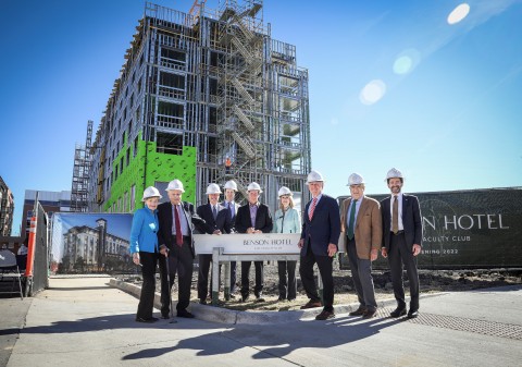 Left to right: Former University of Colorado President Bruce Benson and his wife Marcy Benson, Aurora Mayor Mike Coffman, Aimco President and CEO Wes Powell, Fitzsimons Innovation Community President and CEO Steve VanNurden, University of Colorado Regent Sue Sharkey, AIR Communities CEO Terry Considine, University of Colorado Anschutz Medical Campus Chancellor and Fitzsimons Redevelopment Authority (FRA) Chairman Donald M. Elliman, Jr., and University of Colorado President Todd Saliman take part in a beam signing ceremony for the Benson Hotel and Faculty Club.(Photo: Business Wire)