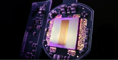L2X chip (Photo: Business Wire)
