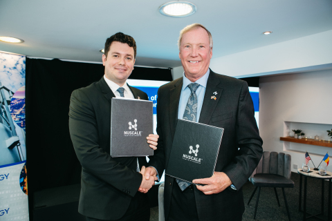 thumbnail Cosmin Ghita, Chief Executive Officer, Nuclearelectrica and John Hopkins, Chairman and Chief Executive Officer, NuScale Power (Photo: Business Wire)