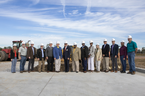 Representatives from Bulloch County and TravelCenters of America (Photo: Business Wire)