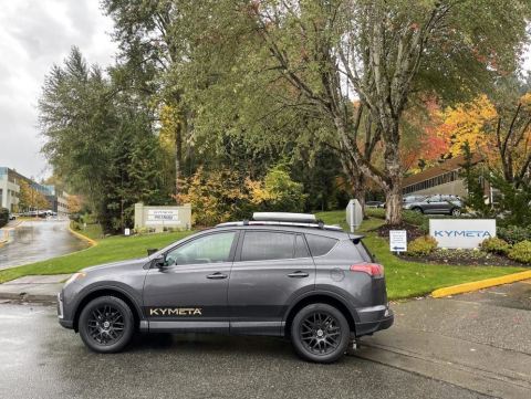 original Kymeta, Intelsat and Fraunhofer IIS demonstration (Photo: Business Wire)