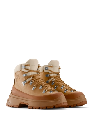 Women’s Journey Boots: Tundra Clay/Camel (Photo: Business Wire)