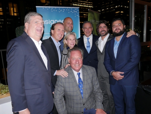 Insigneo's board members, senior managers, financial advisors, and related industry colleagues at the NY office launch event. (Photo: Business Wire)