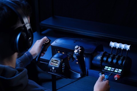 Microsoft flight simulator 2020 discount xbox console release date