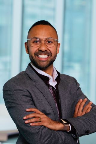 Uzair Qadeer, Chief People Officer of Carbon Health (Photo: Business Wire)
