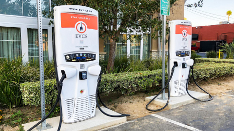 The newly announced partnership between Tritium and EVCS will expand electric vehicle infrastructure throughout the states of California, Oregon, and Washington. (Photo: Business Wire)