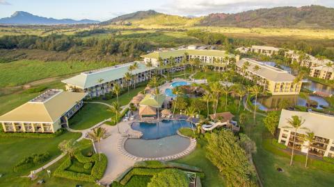 Kauai Beach Resort partners with cleantech integrator, for a 15-year $15.5 million energy efficiency renovation project. (Photo: Business Wire)